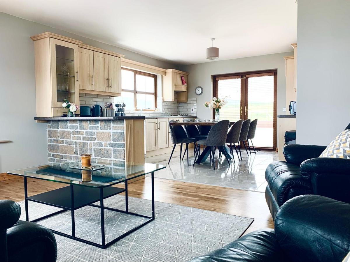 Villa Wild Atlantic Way House Dooagh Esterno foto